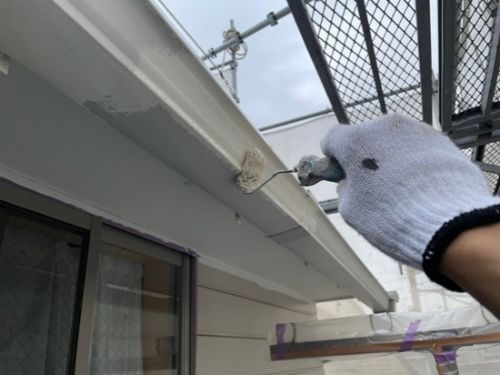 外壁塗装の付帯部とは？雨樋・破風板などを一緒に塗装する理由と確認ポイント